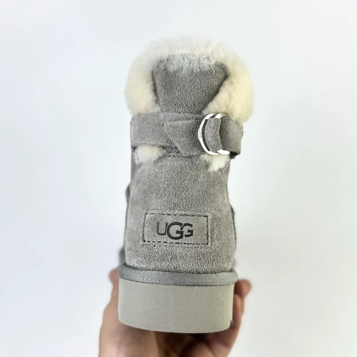 Local 💰560 Guangzhou top version ❗UGG Classic Novelty cow split leather fashionable round toe snow boots women’s style arrived